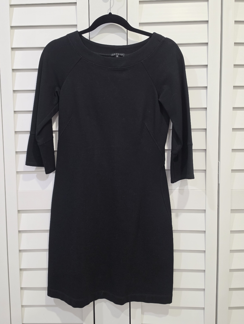 Theory Black Sheath Dress 3/4 Sleeves - Sz. 6 - LIKE NEW